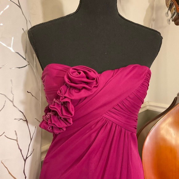 Cache brand, Magenta colored Gown, single shoulder strap, fitted bodice, s 4 - Picture 5 of 9